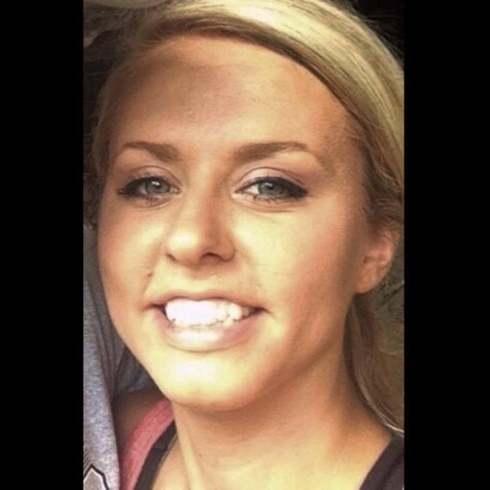 Meet your Posher, Casey